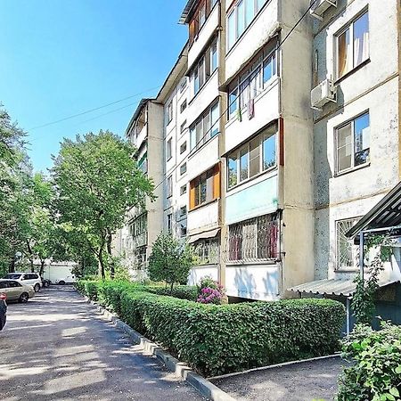 Апартаменты 10-й микрорайон, 5А Алматы Экстерьер фото